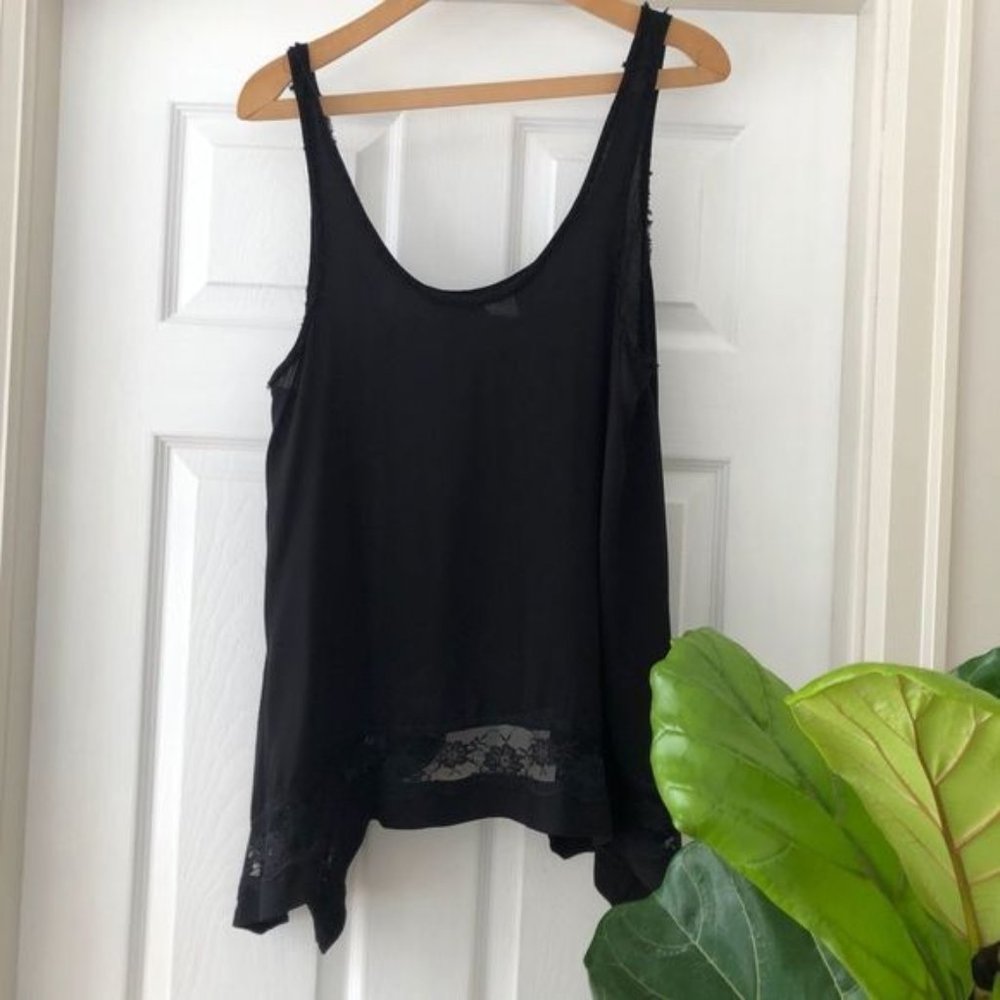 Free People?Black?Lace Handkerchief Hem Tank